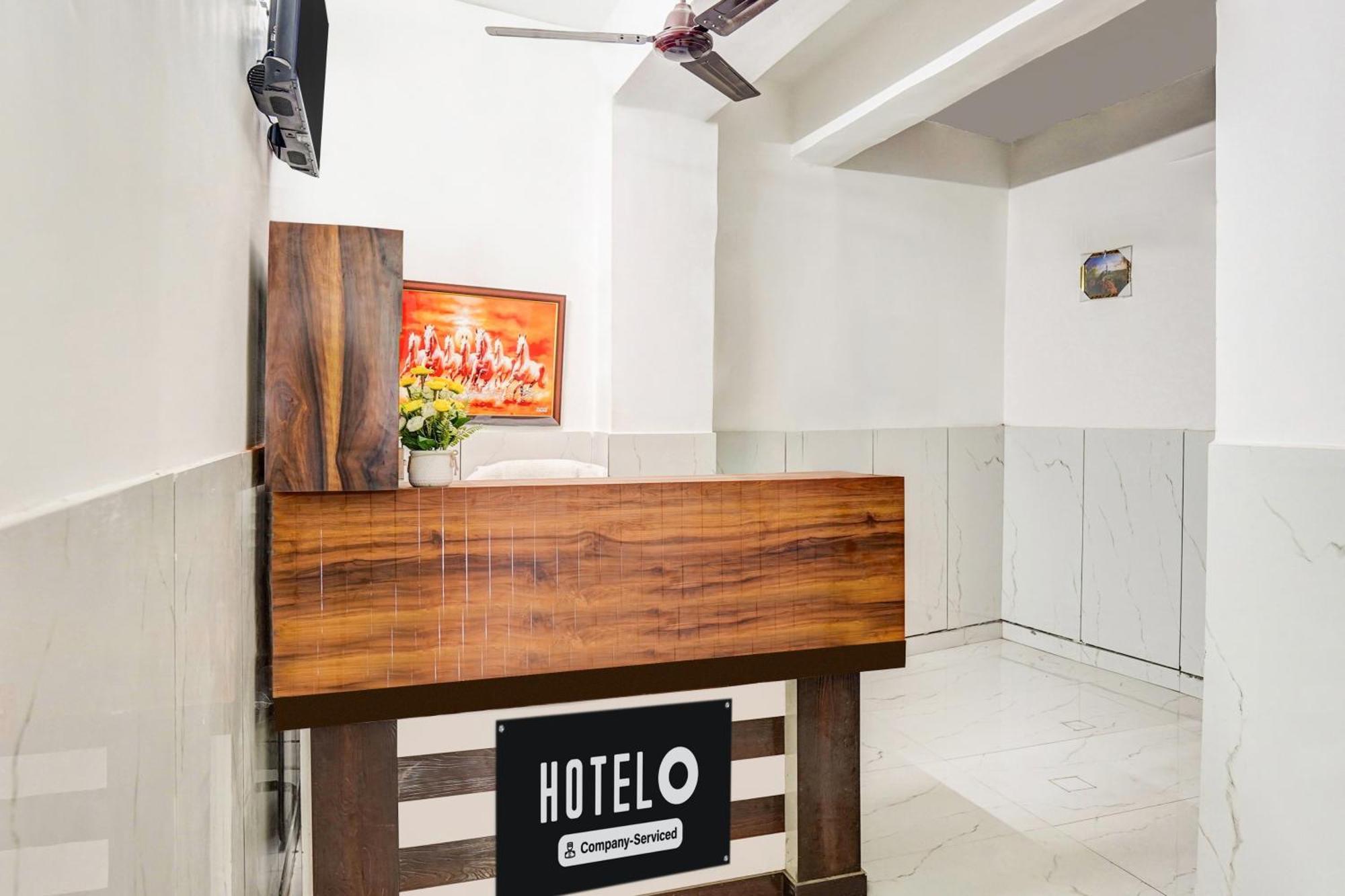 Super Hotel O Burari ニューデリー エクステリア 写真